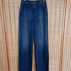 Closed made in Italy wide leg high rise trouser medium wash jeans